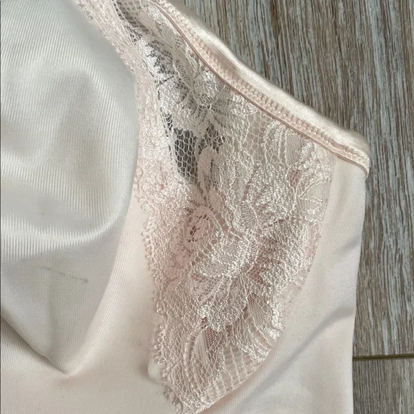 Bali Bra Cami 38D Pink Lace Adjustable Straps Underwire - Picture 3 of 9